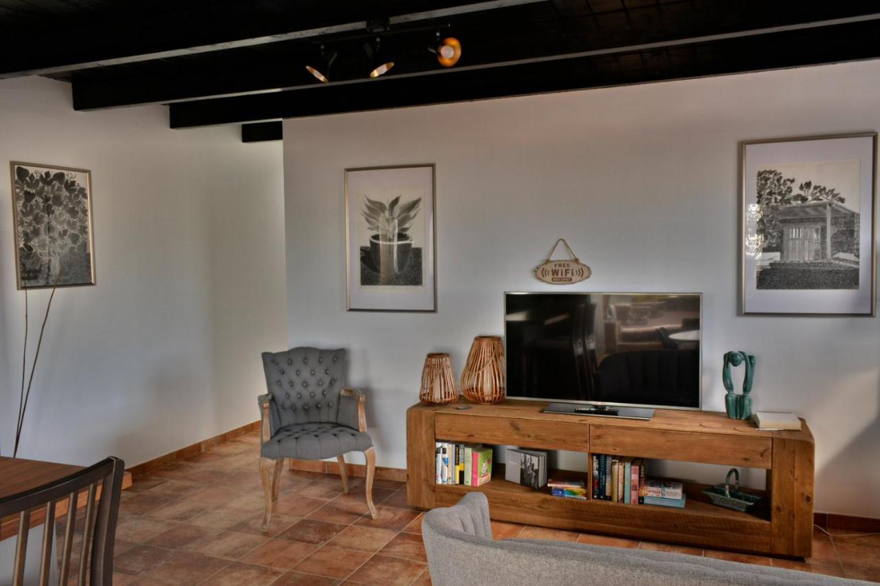 Cabana La Higuera Apartment Tias Bagian luar foto
